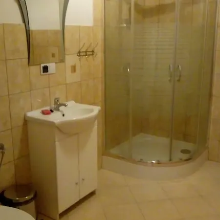 Drewniane Pokoje W Niedzicy Feriegård Niedzica Zamek